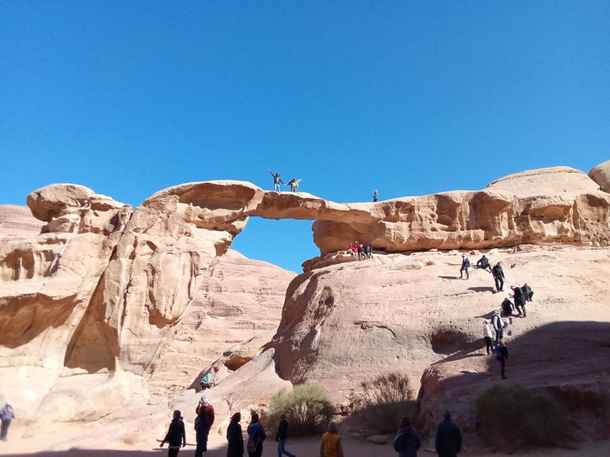 Star Magic Camp Hotel Wadi Rum Ngoại thất bức ảnh