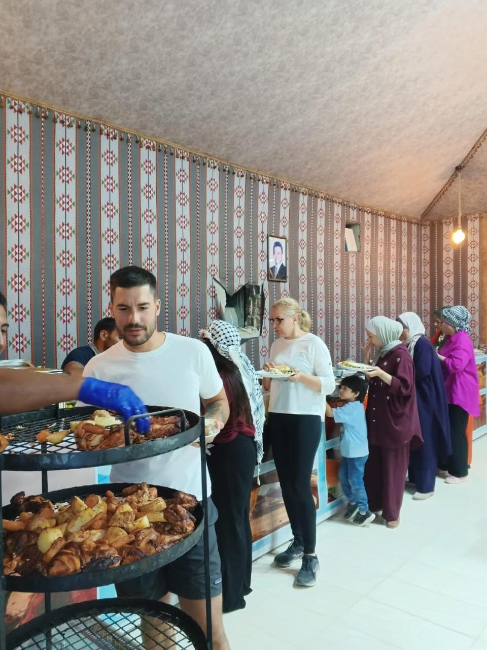 Star Magic Camp Hotel Wadi Rum Ngoại thất bức ảnh
