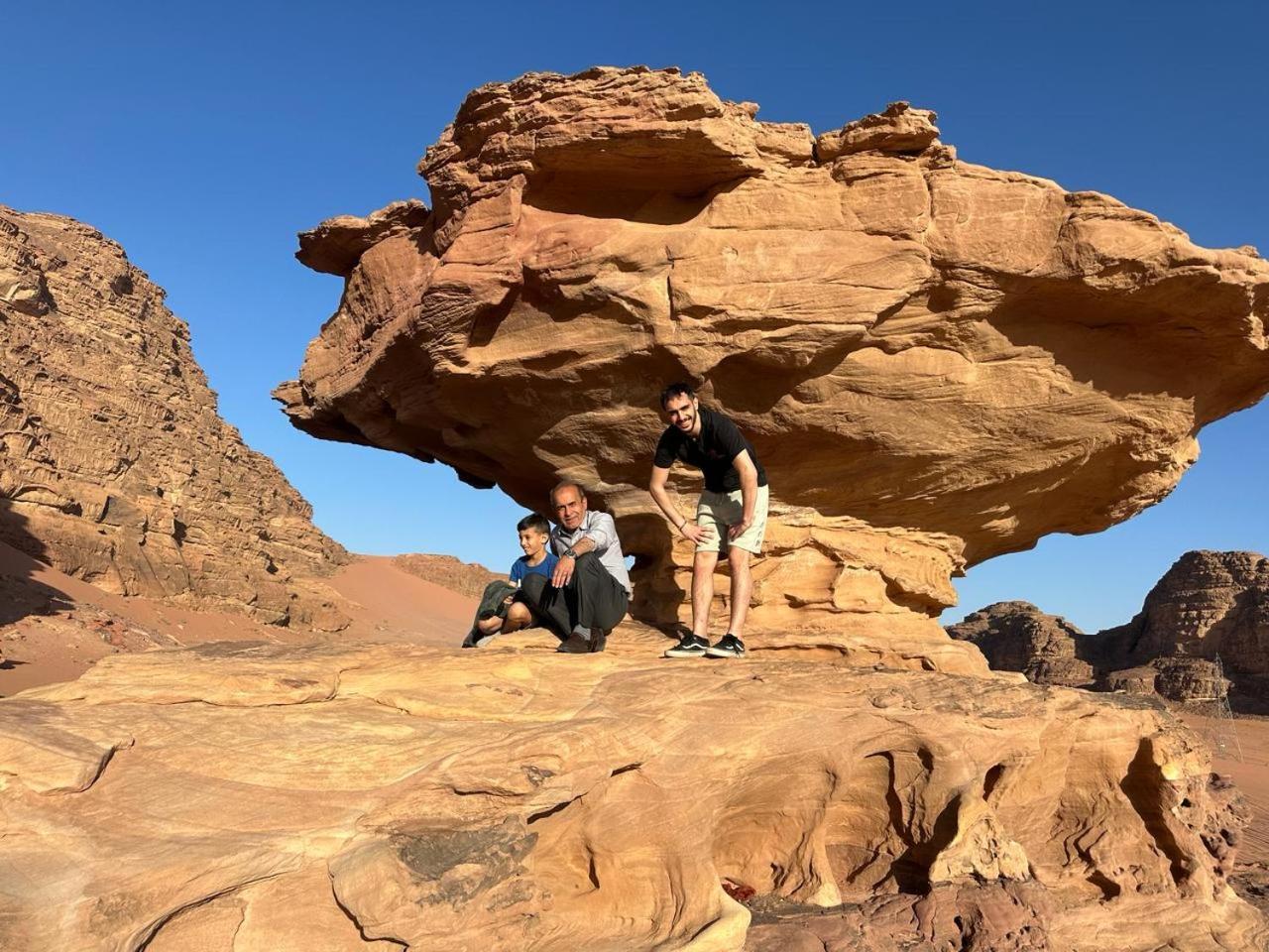 Star Magic Camp Hotel Wadi Rum Ngoại thất bức ảnh