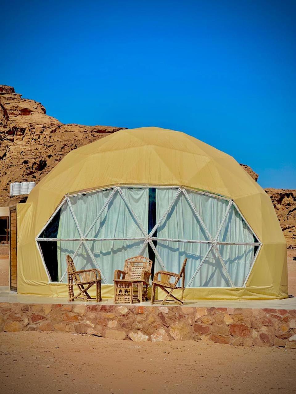 Star Magic Camp Hotel Wadi Rum Ngoại thất bức ảnh